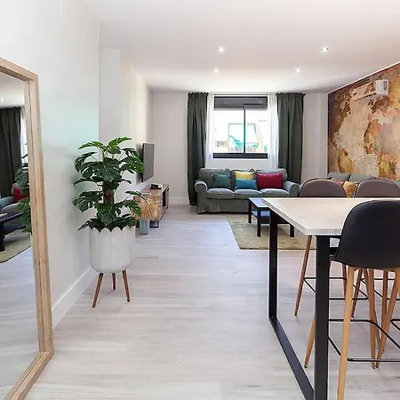 Luxury And Design Flat In Nervion Seville