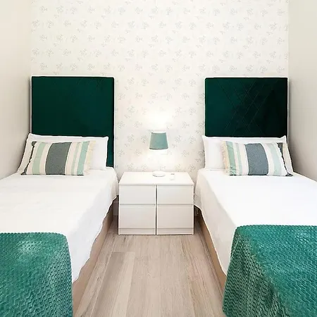 Luxury And Design Flat In Nervion Seville